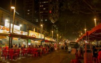 六分钟奇迹!哈尔的移动大排档:餐车秒变豪华酒楼体验
