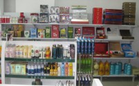 美容美发用品生产厂家批发,可来样定制图案
