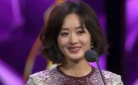 赵丽颖荣获第34届飞天奖优秀女演员,感言“愿望成真”引发热议