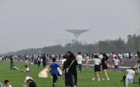 合肥受台风“贝碧嘉”影响,骆岗公园多项户外商业活动紧急暂停